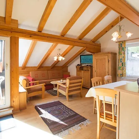 Apartmenthaus Brixen & Haus Central * Brixen im Thale