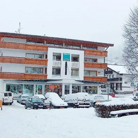 Apartmenthaus Brixen & Haus