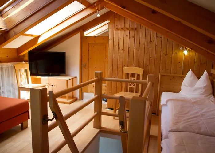 Apartmenthaus Brixen & Haus Lägenhet