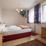 Apartmenthaus Brixen & Haus