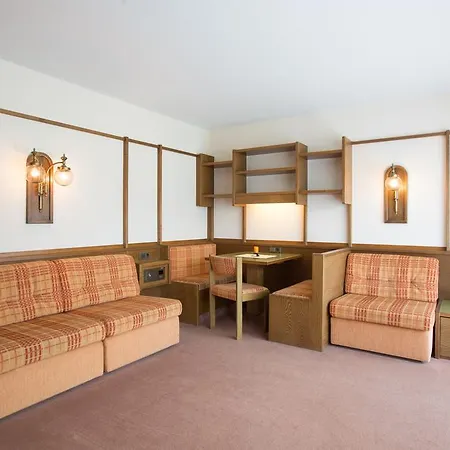Apartmenthaus Brixen & Haus Central Brixen im Thale