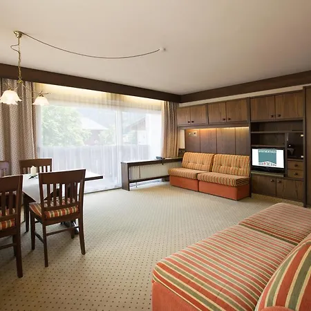 布雷撒豪斯中央公寓 公寓 布利克森塔勒