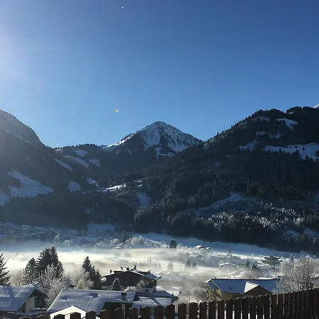 布雷撒豪斯中央公寓 公寓 布利克森塔勒